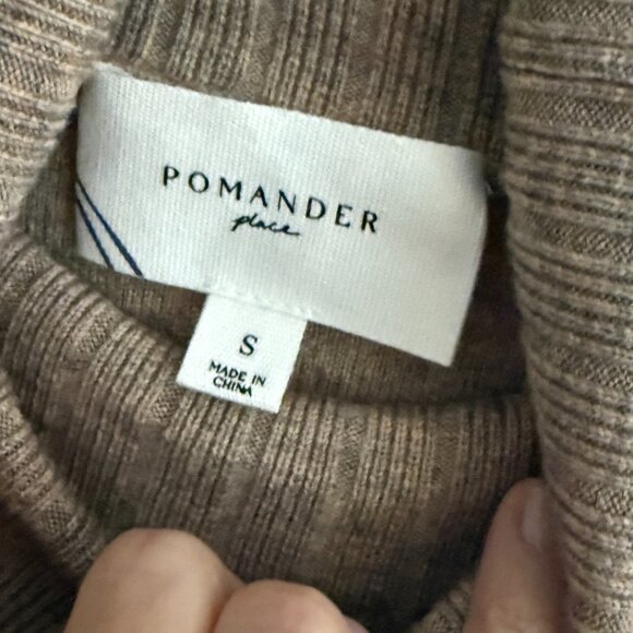 **NWOT** Tuckernuck Pomander Place Vivianne Dress (Hazelwood/S) - Picture 2 of 5